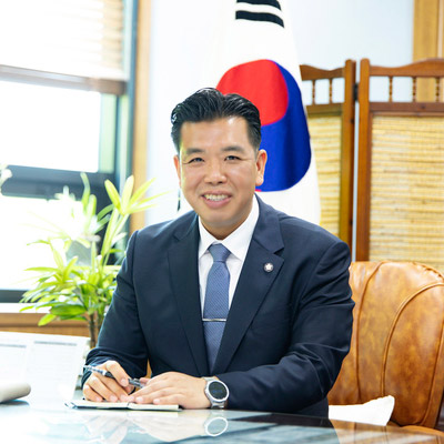 이계철 의장