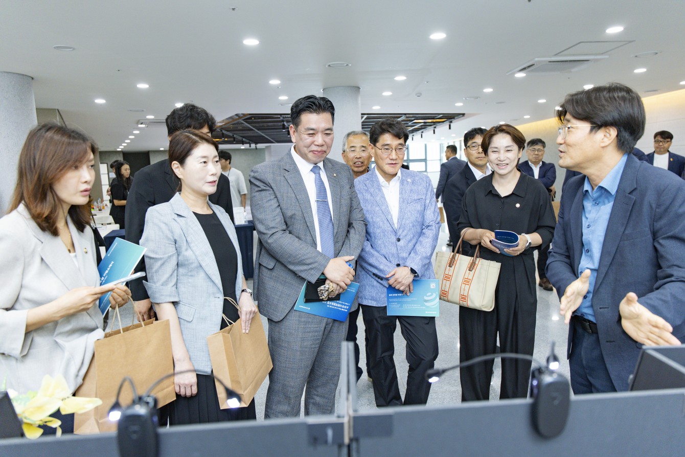 첨부파일