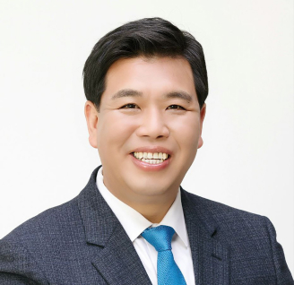 이계철 의장